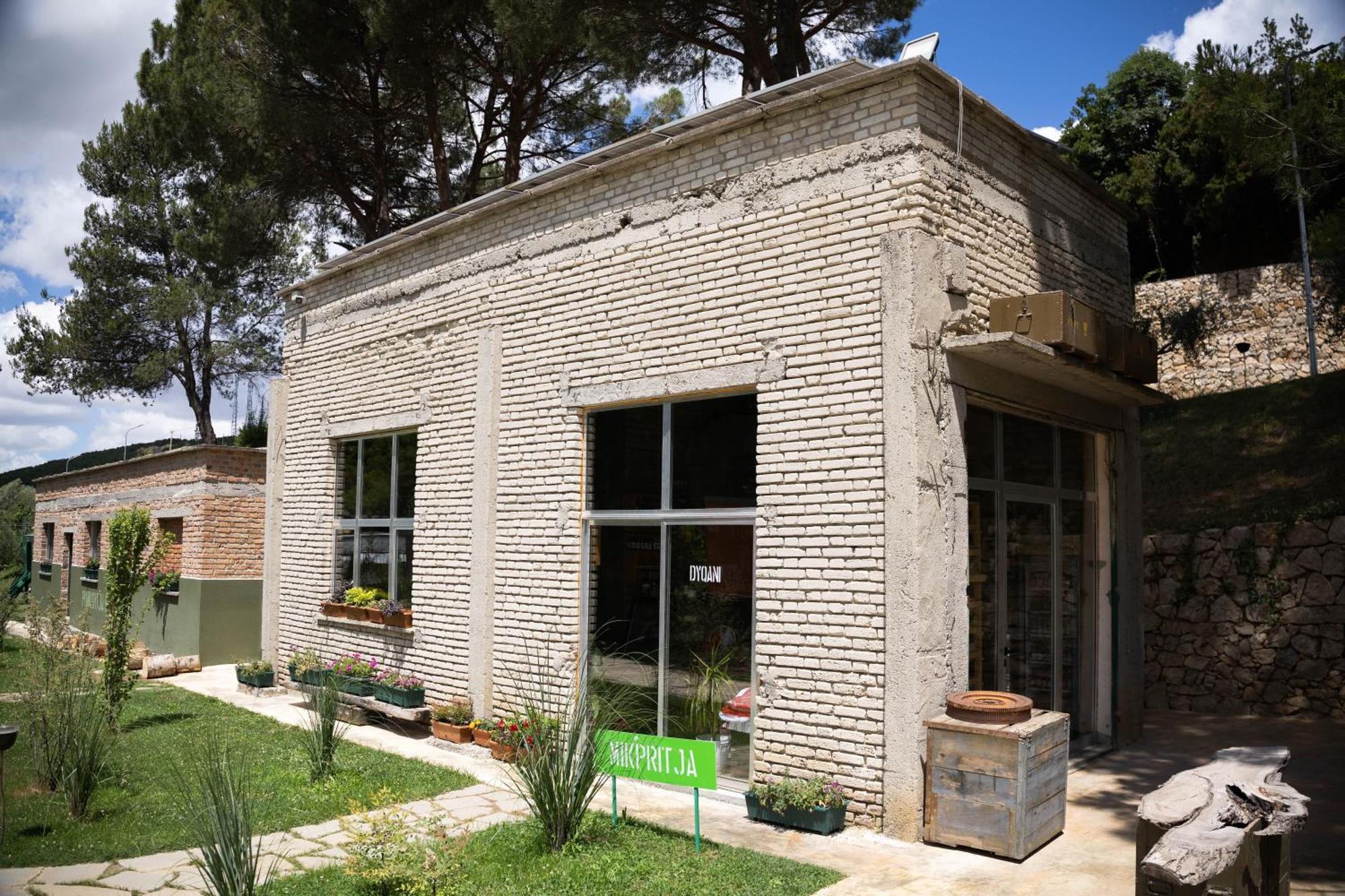 Kazerma E Cerenit Hotel 3*