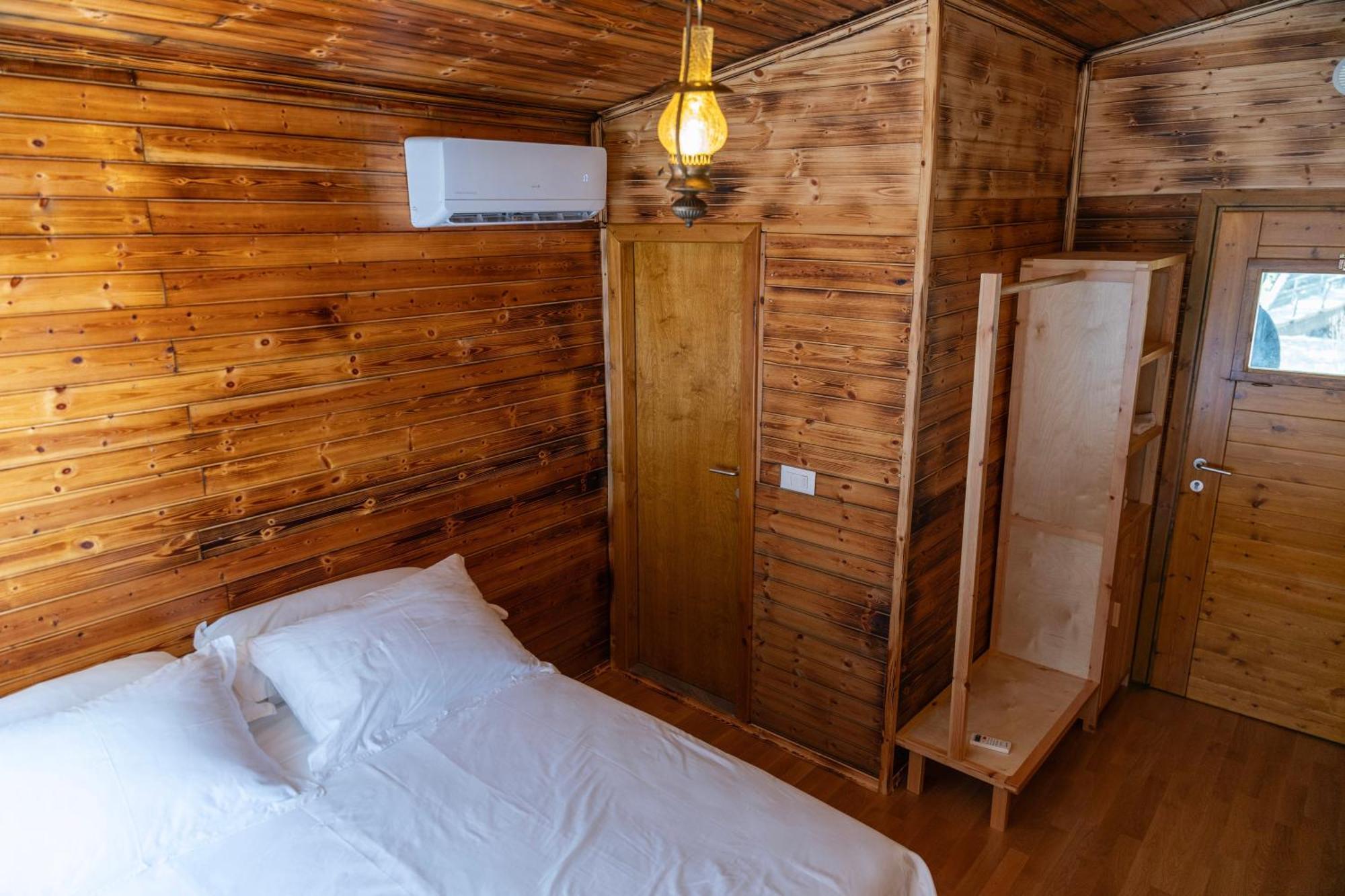 Kazerma E Cerenit Hotel