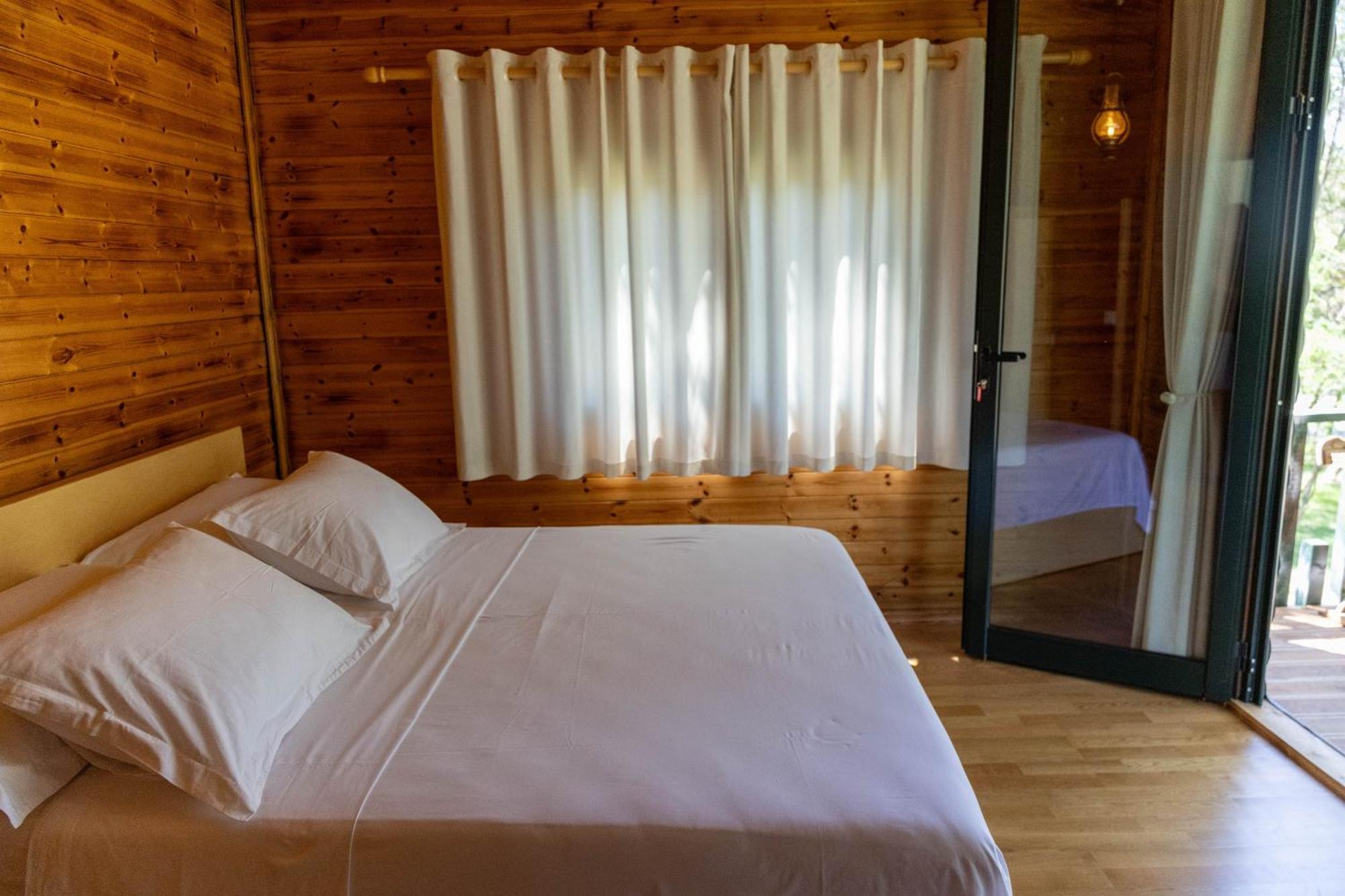 Hotel Kazerma E Cerenit